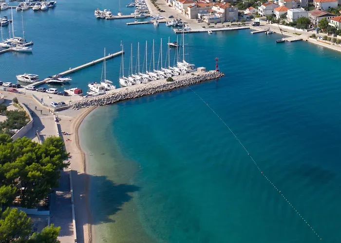 With Parking Space Jezera, Murter - 24202 *