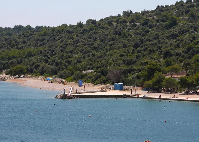 Apartman With Parking Space Jezera, Murter - 24202