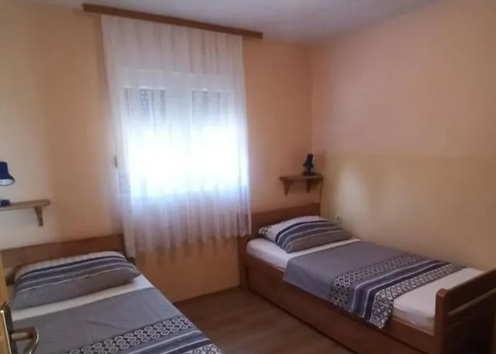 Apartamento With Parking Space Jezera, Murter - 24202