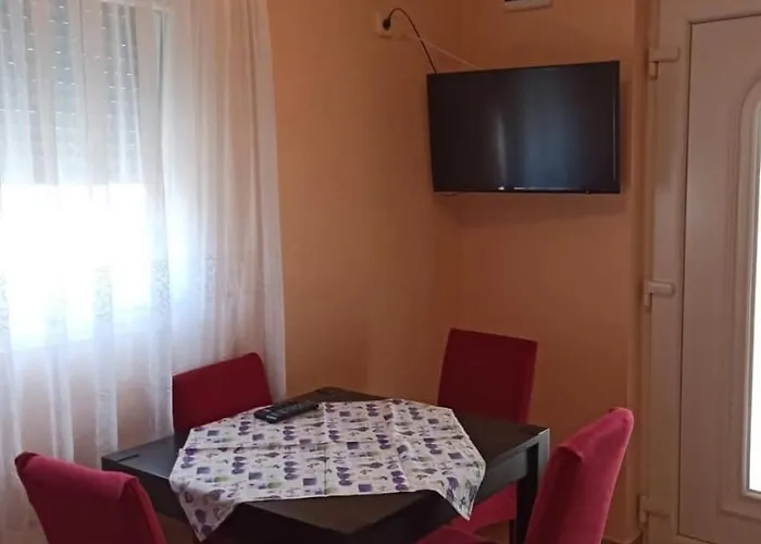 With Parking Space Jezera, Murter - 24202 Jezera